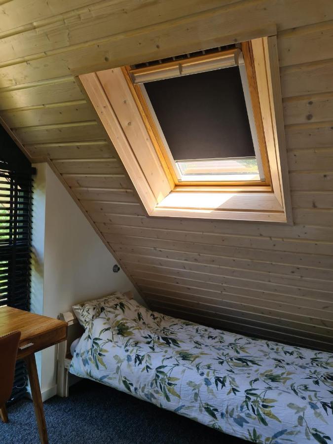 Vakantiehuis Met Hottub En Barrelsauna Оммен Экстерьер фото