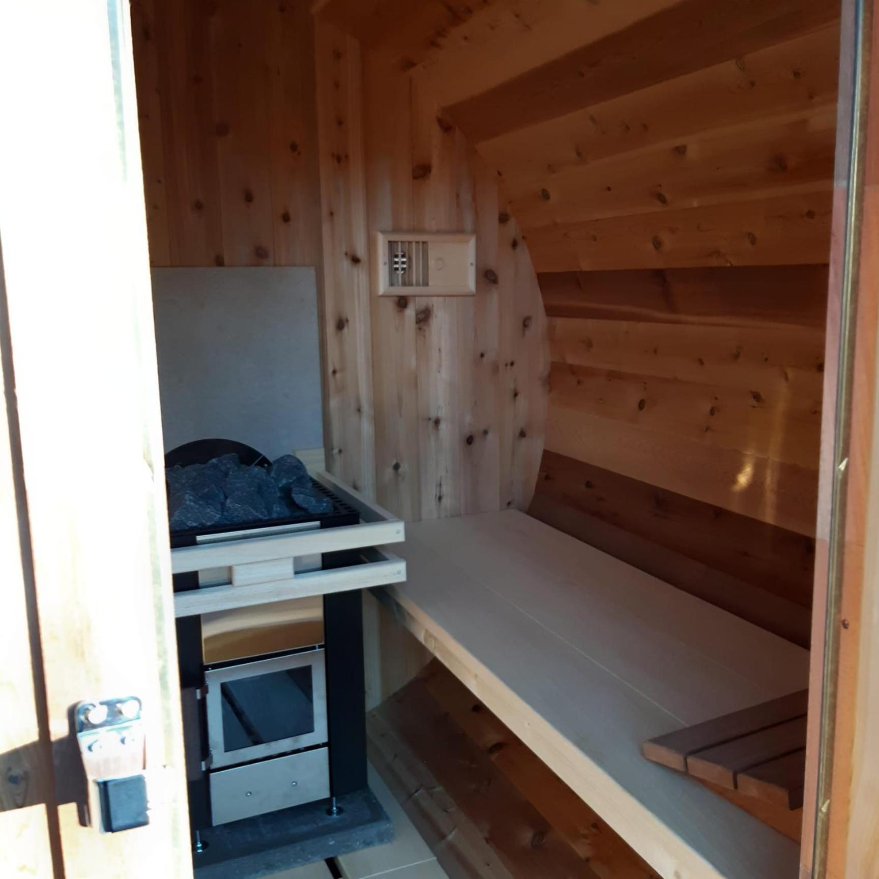 Vakantiehuis Met Hottub En Barrelsauna Оммен Номер фото
